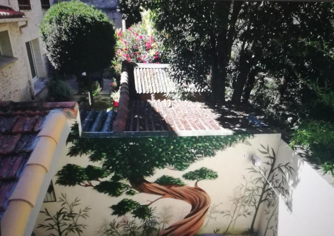 Suite Oisivete Avec Terrasse Vue Sur Patio Et Clim Montpellier Dış mekan fotoğraf